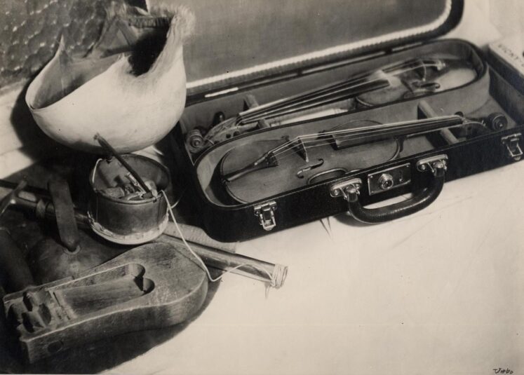 Grocks Violine, aus der Reportage „Dr. phil. h.c. Grock“